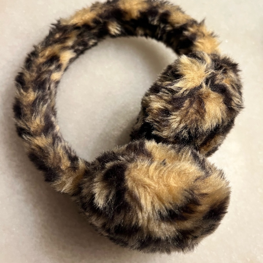 Forever 21 Cheetah Earmuffs